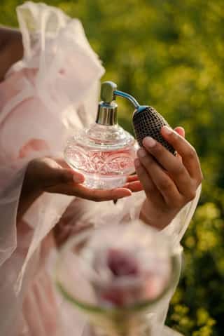 عطور نسائية